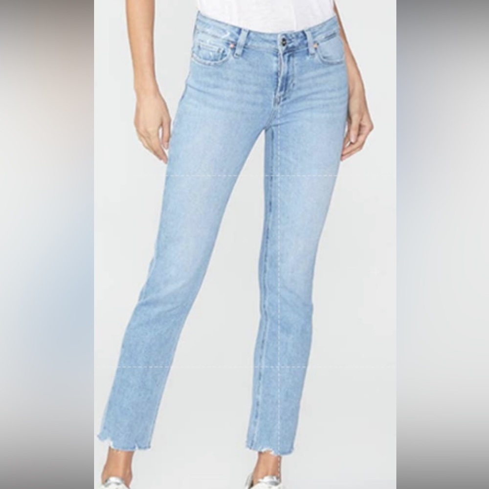 NWT- Paige “Cindy” Jean high rise straight ankle